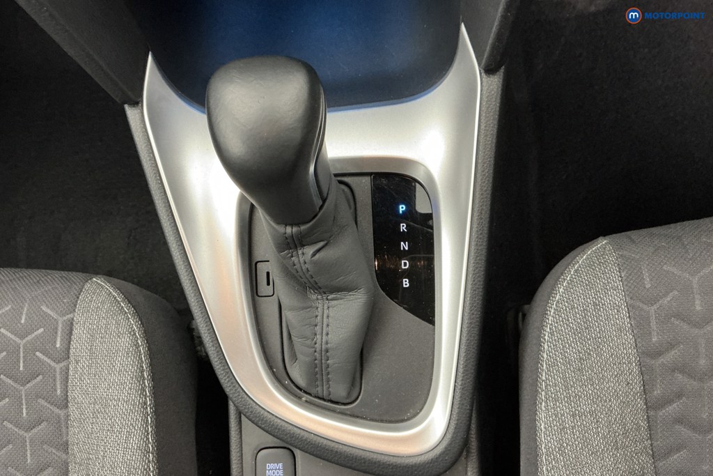 Toyota Yaris Cross Design Automatic Petrol-Electric Hybrid Estate - Stock Number (1604152) - 18th supplementary image
