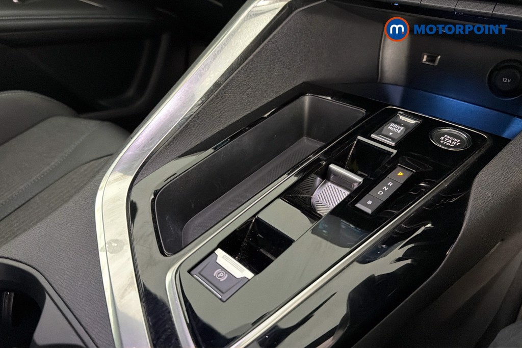 Peugeot 3008 Allure Automatic Petrol Plug-In Hybrid SUV - Stock Number (1610615) - 15th supplementary image
