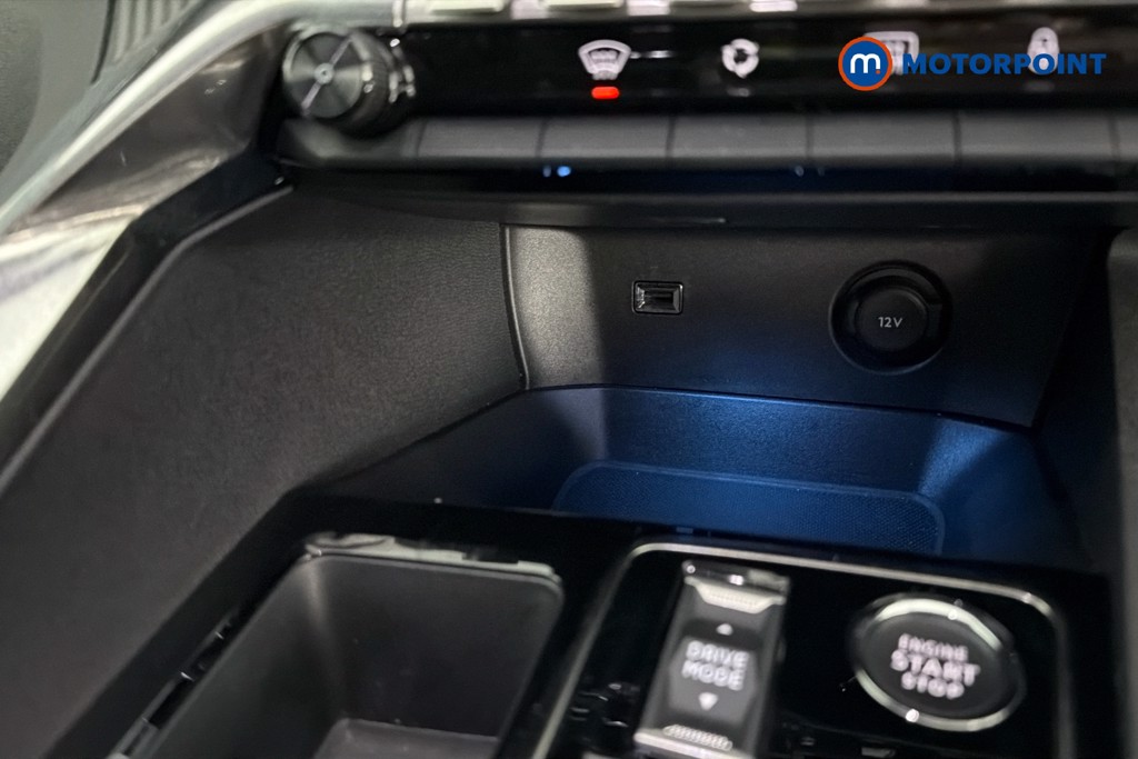 Peugeot 3008 Allure Automatic Petrol Plug-In Hybrid SUV - Stock Number (1610615) - 17th supplementary image