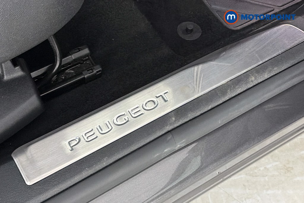 Peugeot 3008 Allure Automatic Petrol Plug-In Hybrid SUV - Stock Number (1610615) - 27th supplementary image
