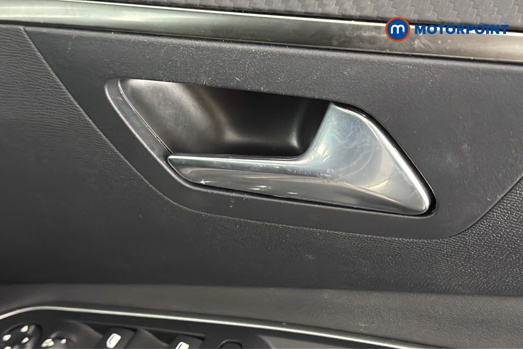 Peugeot 3008 Allure Automatic Petrol Plug-In Hybrid SUV - Stock Number (1610615) - 42nd supplementary image