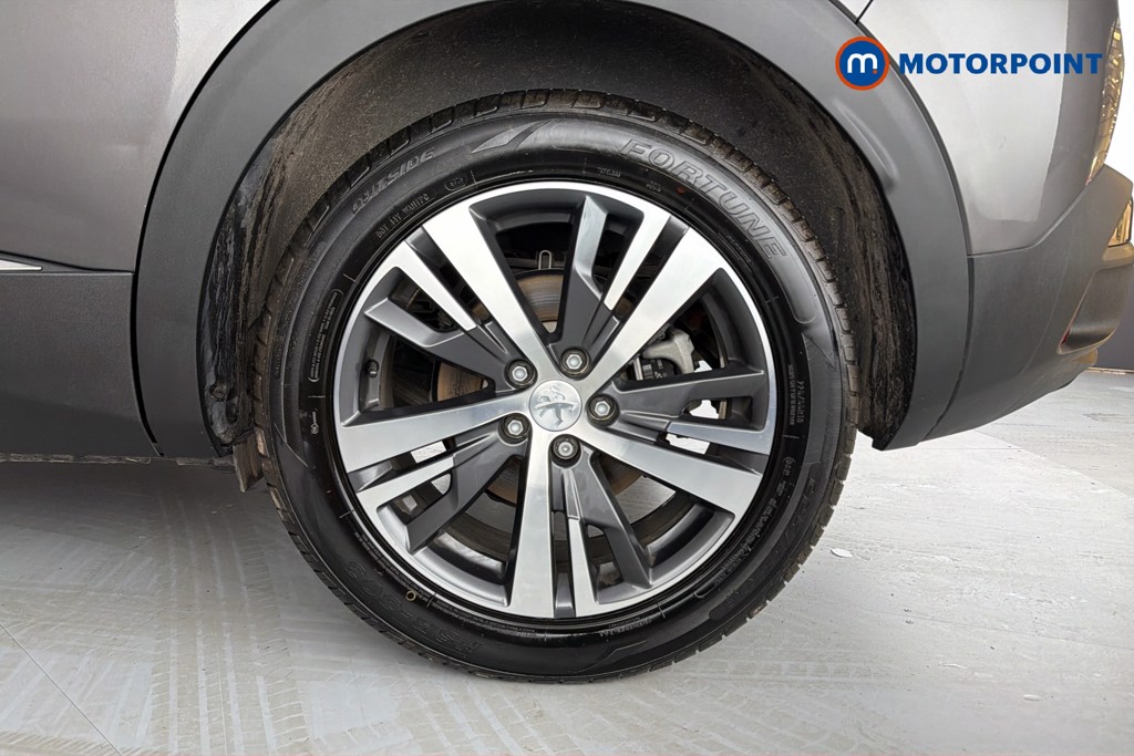 Peugeot 3008 Allure Automatic Petrol Plug-In Hybrid SUV - Stock Number (1610615) - 48th supplementary image