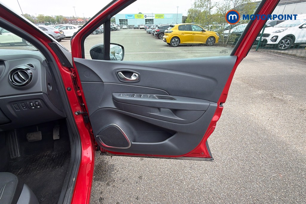 Renault Captur Iconic Automatic Diesel SUV - Stock Number (1615386) - 19th supplementary image