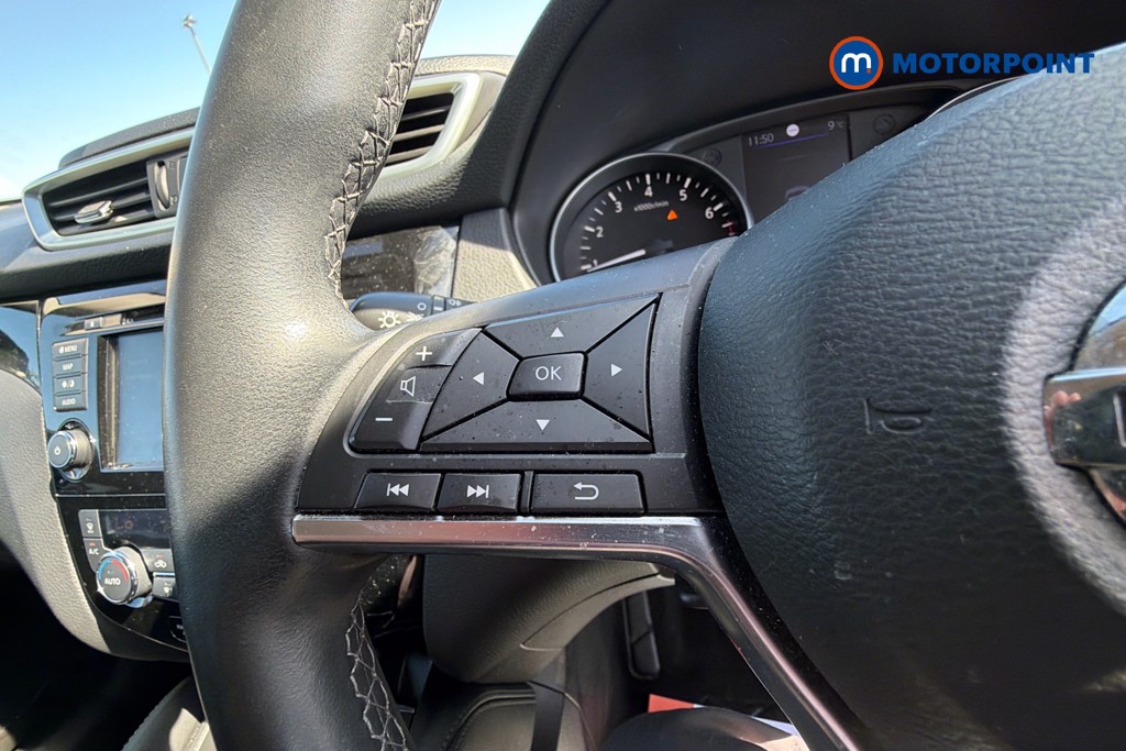 Nissan Qashqai Acenta Premium Manual Petrol SUV - Stock Number (1621694) - 3rd supplementary image