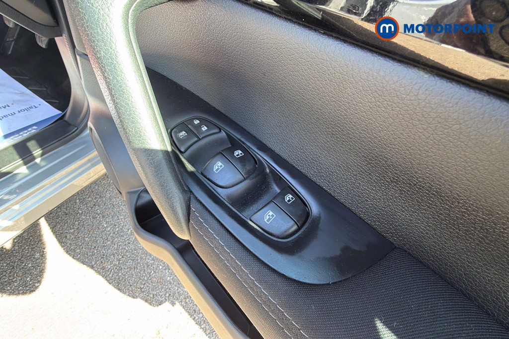 Nissan Qashqai Acenta Premium Manual Petrol SUV - Stock Number (1621694) - 20th supplementary image
