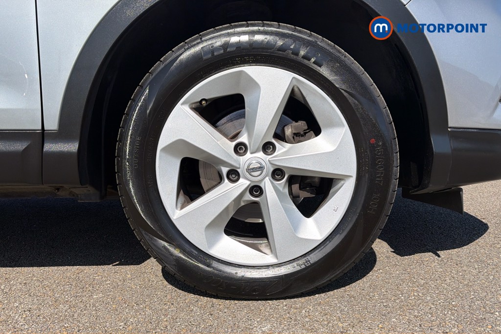 Nissan Qashqai Acenta Premium Manual Petrol SUV - Stock Number (1621694) - 50th supplementary image