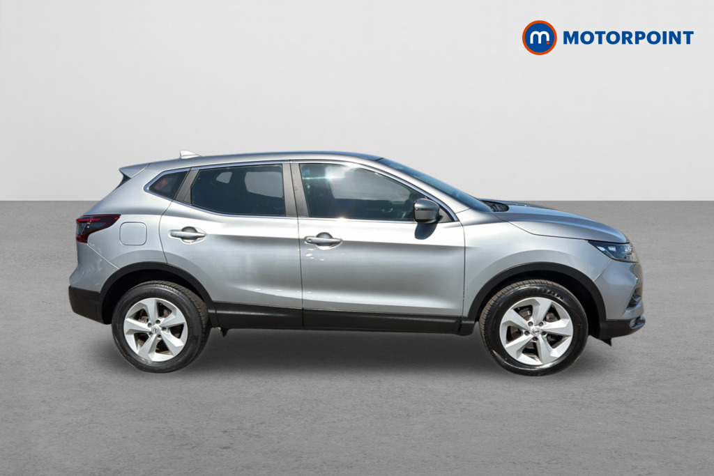Nissan Qashqai Acenta Premium Manual Petrol SUV - Stock Number (1621694) - Drivers side