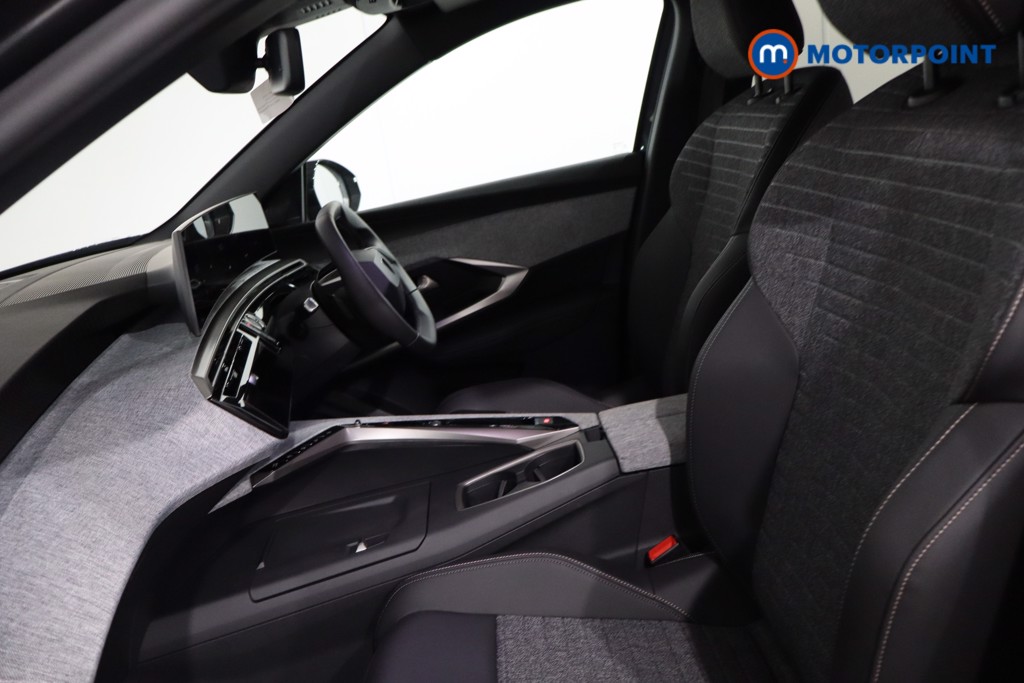 Peugeot 5008 Allure Automatic Petrol SUV - Stock Number (1624729) - 4th supplementary image