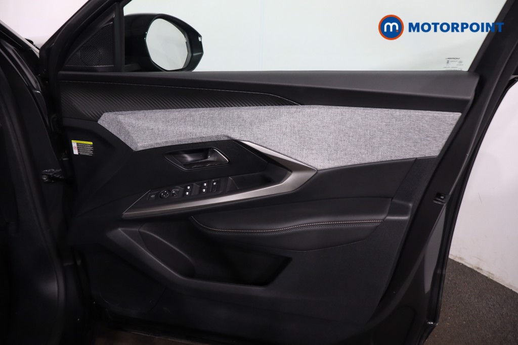 Peugeot 5008 Allure Automatic Petrol SUV - Stock Number (1624729) - 23rd supplementary image