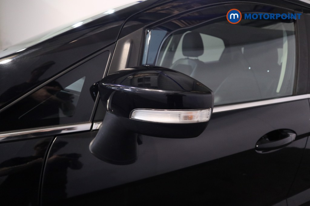 Ford Ecosport Titanium Manual Petrol SUV - Stock Number (1624786) - 35th supplementary image