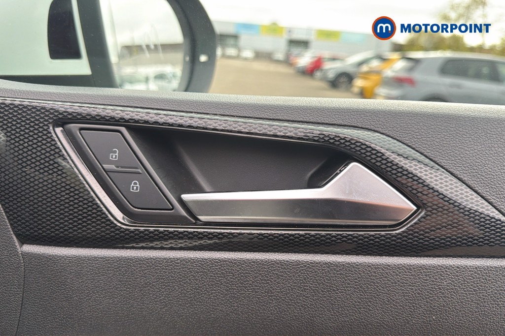 Volkswagen Taigo Life Manual Petrol SUV - Stock Number (1626670) - 42nd supplementary image