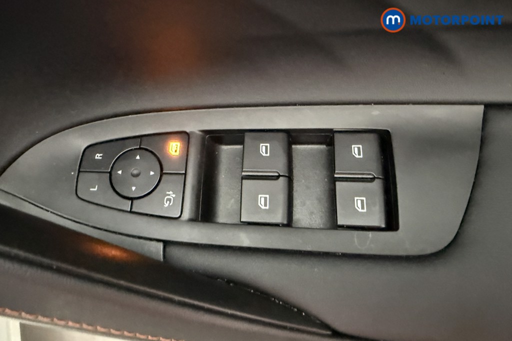 Mg Motor Uk HS Trophy Manual Petrol SUV - Stock Number (1627384) - 14th supplementary image