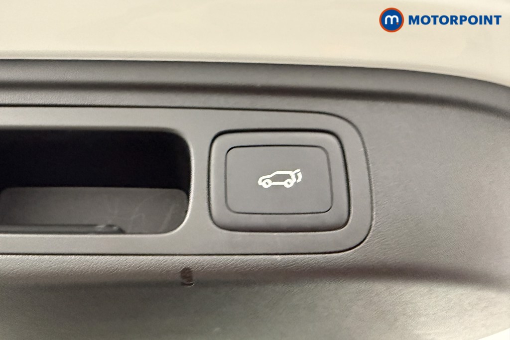 Mg Motor Uk HS Trophy Manual Petrol SUV - Stock Number (1627384) - 19th supplementary image