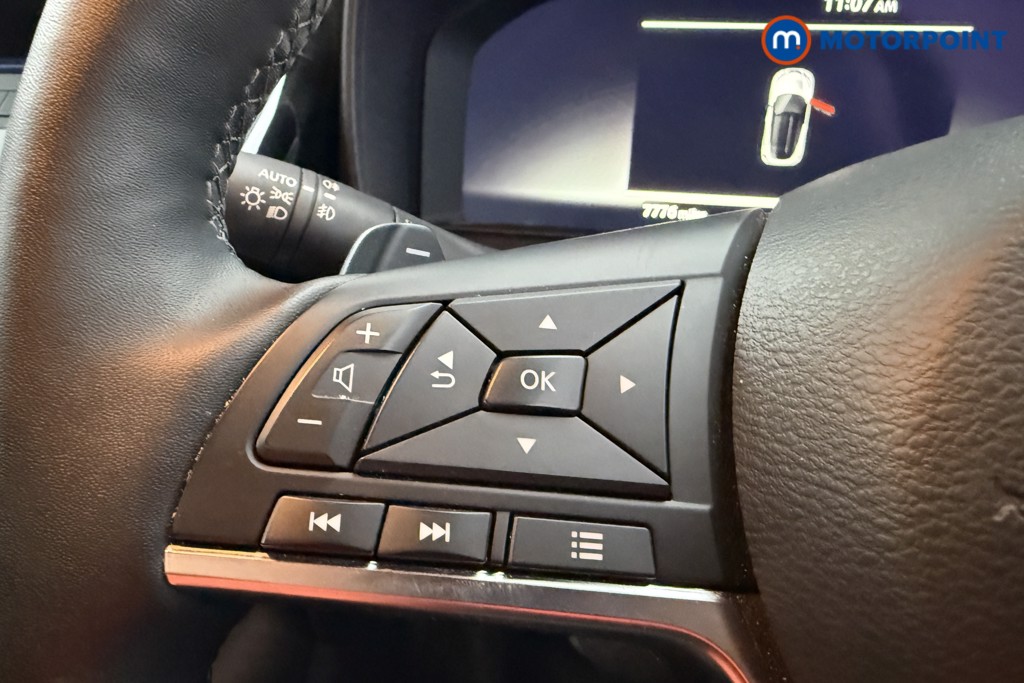 Nissan Juke Tekna Automatic Petrol SUV - Stock Number (1627469) - 3rd supplementary image