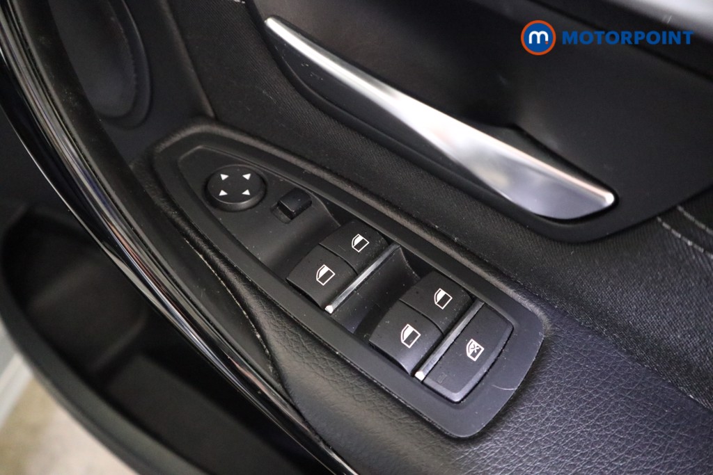 BMW 3 Series Sport Automatic Petrol Saloon - Stock Number (1629273) - 15th supplementary image