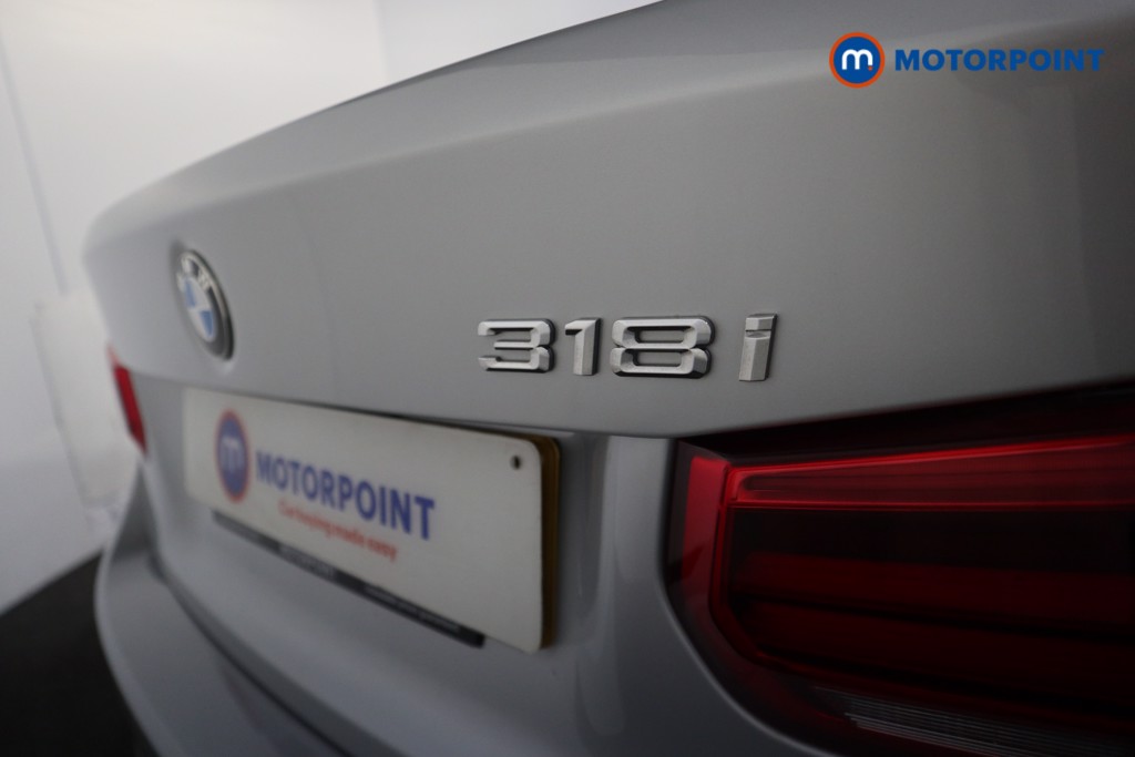 BMW 3 Series Sport Automatic Petrol Saloon - Stock Number (1629273) - 28th supplementary image