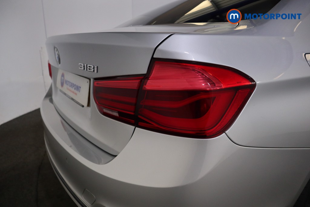 BMW 3 Series Sport Automatic Petrol Saloon - Stock Number (1629273) - 29th supplementary image