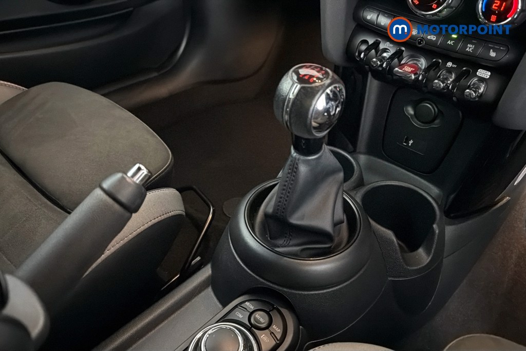 Mini Hatchback Cooper Sport Manual Petrol Hatchback - Stock Number (1629382) - 15th supplementary image