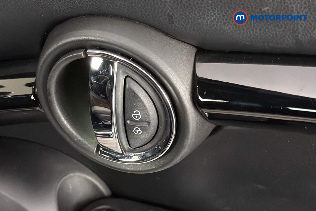 Mini Hatchback Cooper Sport Manual Petrol Hatchback - Stock Number (1629382) - 42nd supplementary image