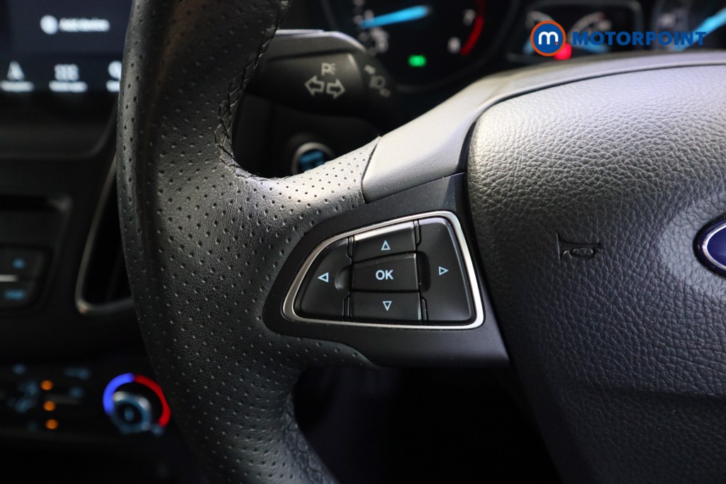 Ford Focus St-Line Manual Petrol Hatchback - Stock Number (1629940) - 3rd supplementary image