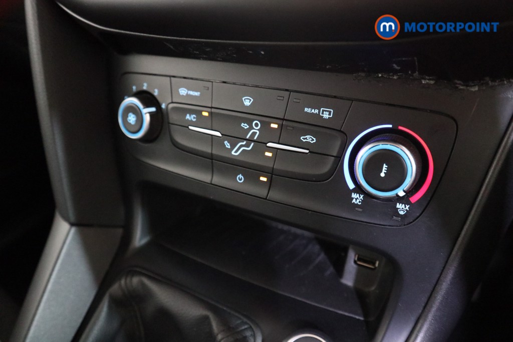 Ford Focus St-Line Manual Petrol Hatchback - Stock Number (1629940) - 8th supplementary image
