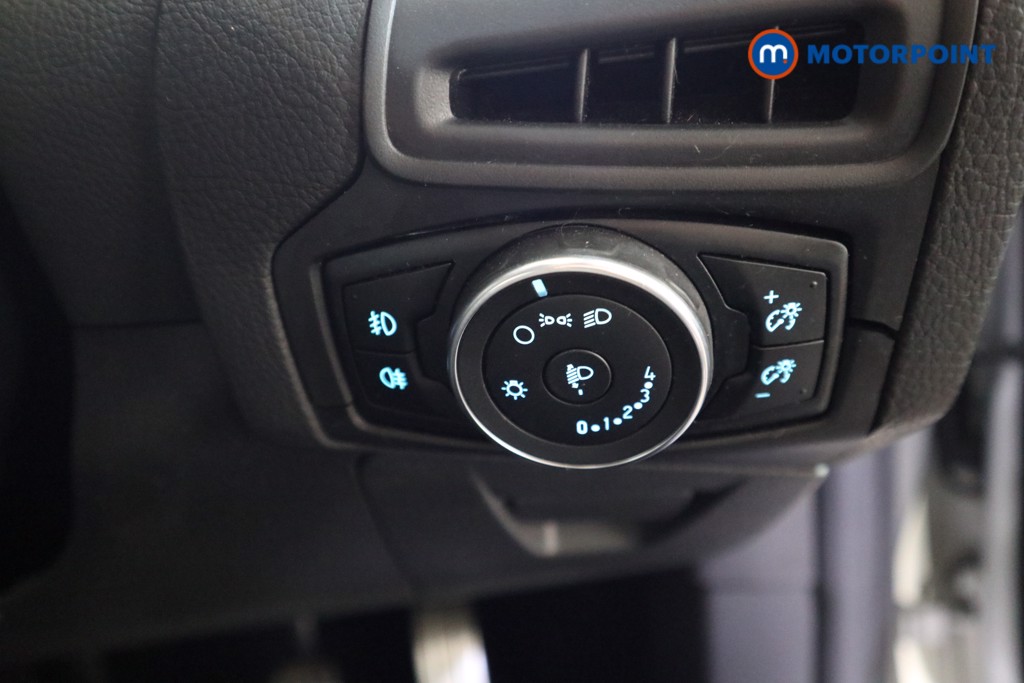 Ford Focus St-Line Manual Petrol Hatchback - Stock Number (1629940) - 13th supplementary image