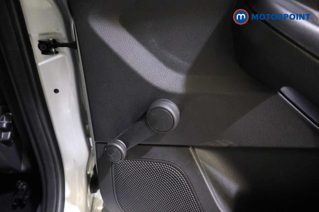 Ford Focus St-Line Manual Petrol Hatchback - Stock Number (1629940) - 20th supplementary image