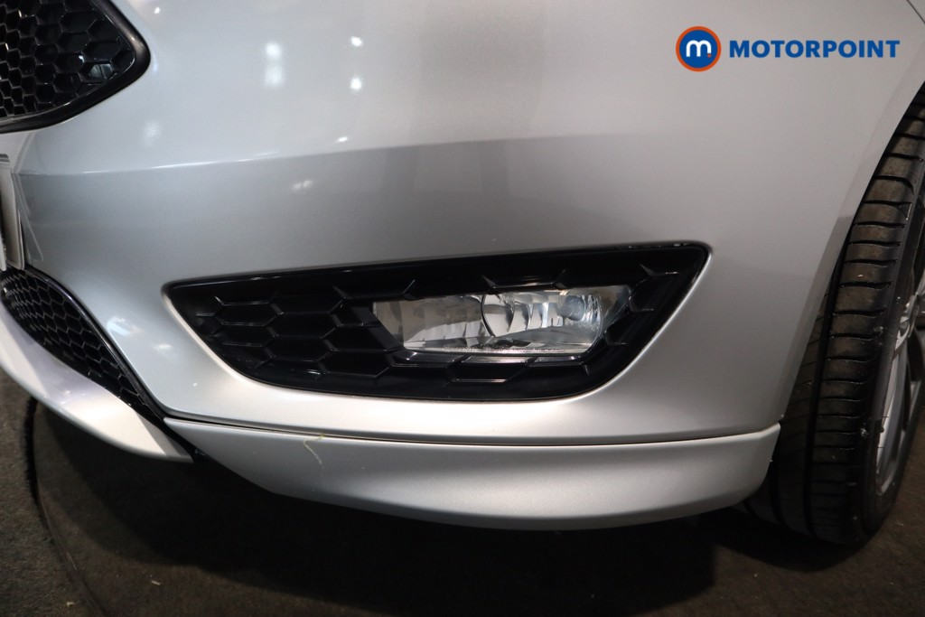 Ford Focus St-Line Manual Petrol Hatchback - Stock Number (1629940) - 34th supplementary image