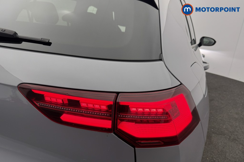 Volkswagen Golf GTD Automatic Diesel Hatchback - Stock Number (1630064) - 16th supplementary image