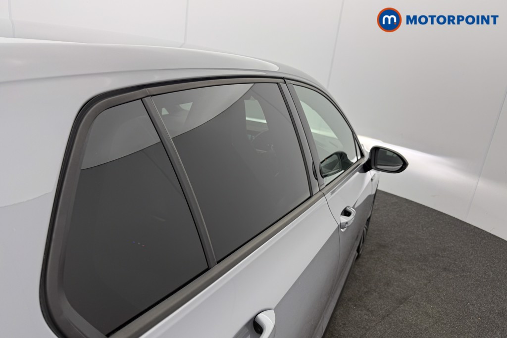 Volkswagen Golf GTD Automatic Diesel Hatchback - Stock Number (1630064) - 18th supplementary image