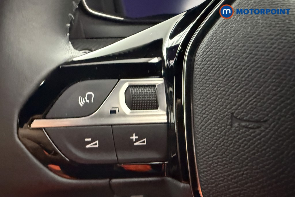 Peugeot 2008 Allure Manual Petrol SUV - Stock Number (1630193) - 3rd supplementary image