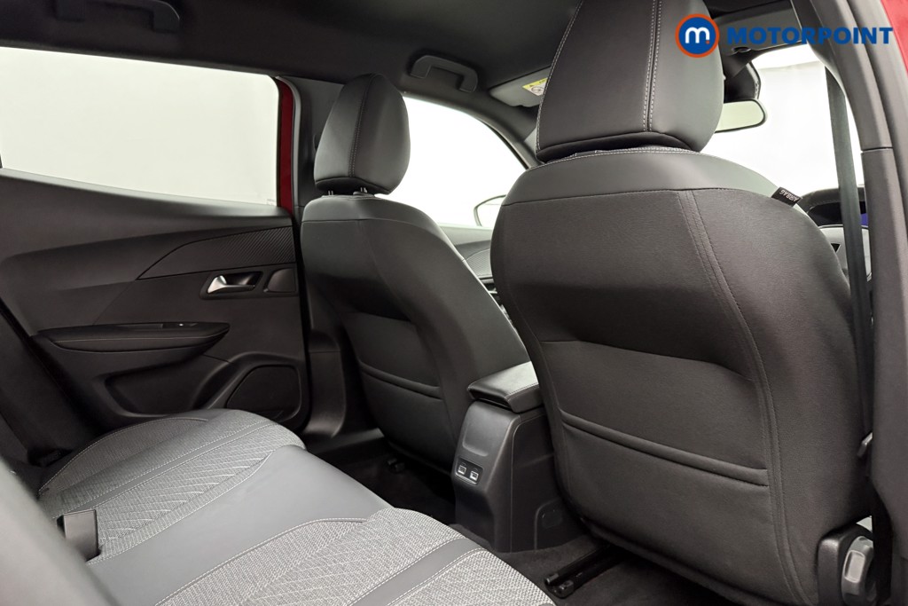 Peugeot 2008 Allure Manual Petrol SUV - Stock Number (1630193) - 17th supplementary image