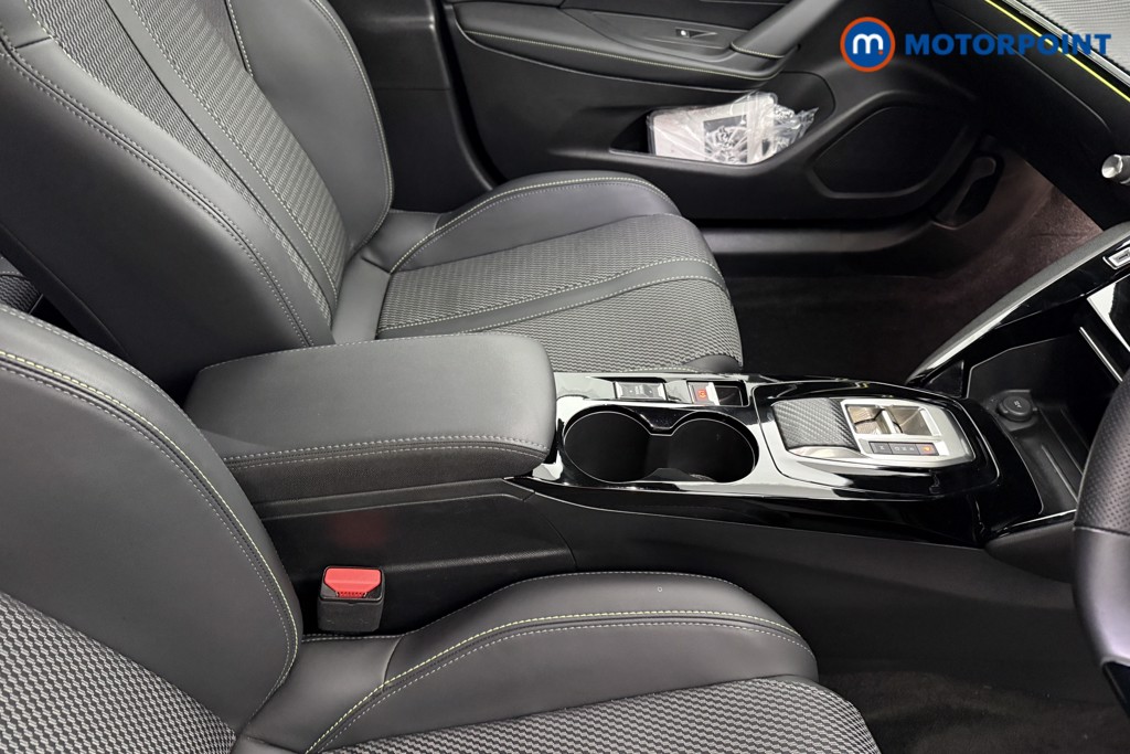 Peugeot 2008 GT Automatic Petrol SUV - Stock Number (1630389) - 14th supplementary image