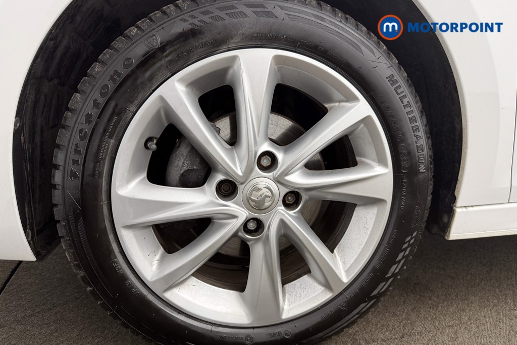 Vauxhall Corsa Elite Nav Manual Petrol Hatchback - Stock Number (1630612) - 11th supplementary image