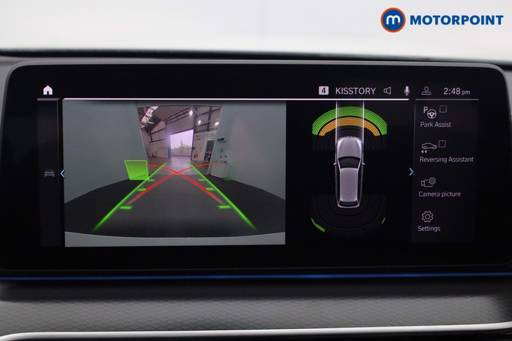 BMW 5 Series M Sport Automatic Petrol Plug-In Hybrid Estate - Stock Number (1631542) - 2nd supplementary image