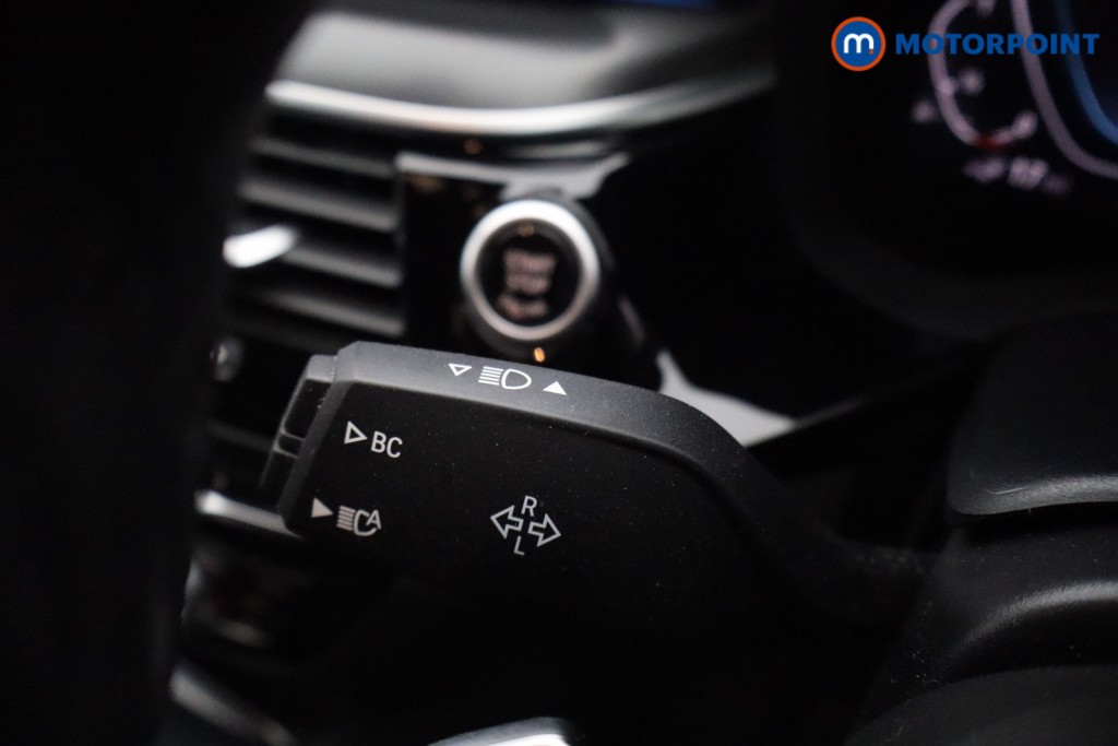 BMW 5 Series M Sport Automatic Petrol Plug-In Hybrid Estate - Stock Number (1631542) - 16th supplementary image