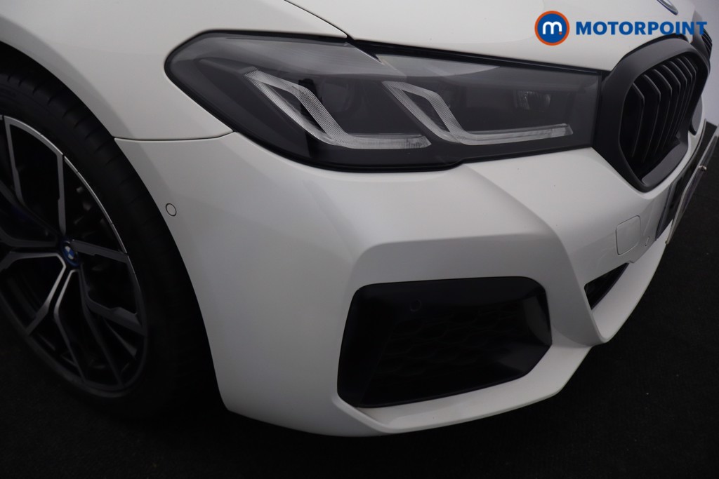 BMW 5 Series M Sport Automatic Petrol Plug-In Hybrid Estate - Stock Number (1631542) - 32nd supplementary image