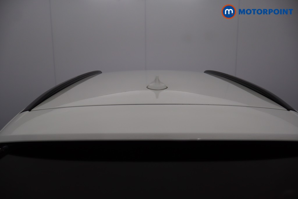 BMW 5 Series M Sport Automatic Petrol Plug-In Hybrid Estate - Stock Number (1631542) - 39th supplementary image