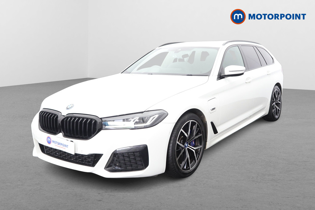 BMW 5 Series M Sport Automatic Petrol Plug-In Hybrid Estate - Stock Number (1631542) - Drivers side rear corner