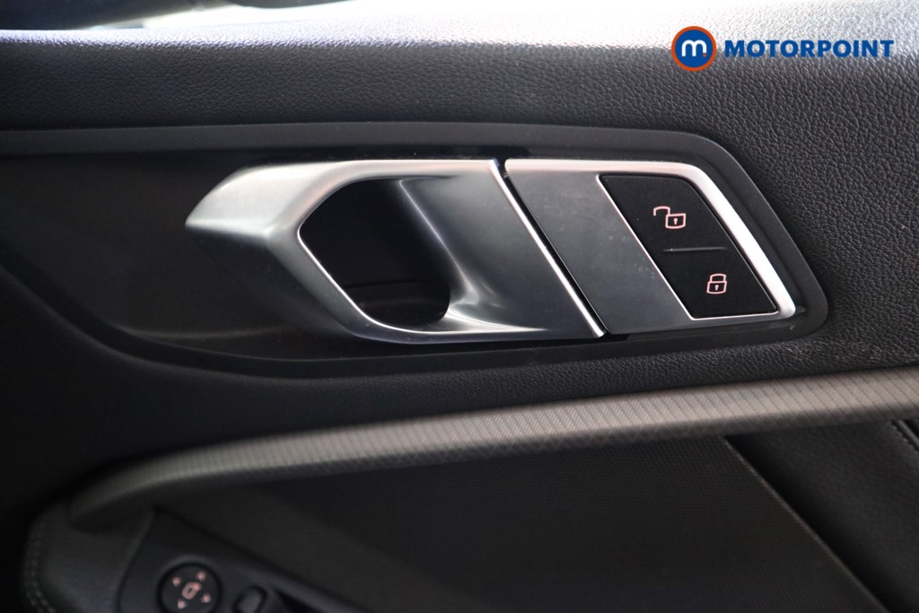 BMW 1 Series M Sport Automatic Diesel Hatchback - Stock Number (1631590) - 16th supplementary image