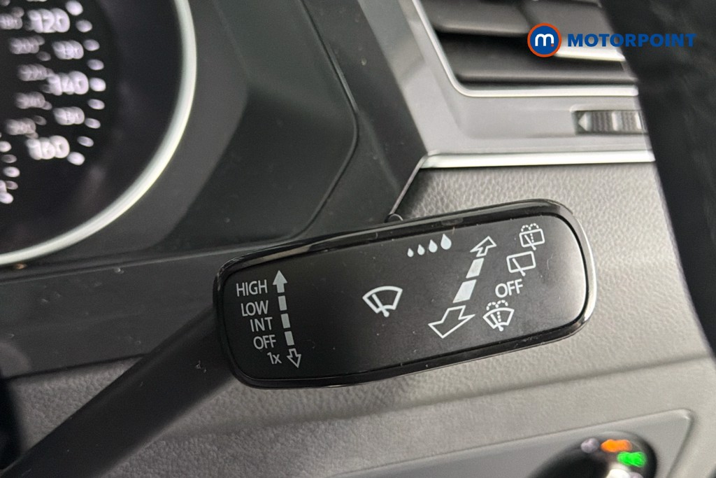 Volkswagen Tiguan Life Automatic Diesel SUV - Stock Number (1632654) - 7th supplementary image
