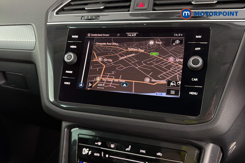 Volkswagen Tiguan Life Automatic Diesel SUV - Stock Number (1632654) - 10th supplementary image