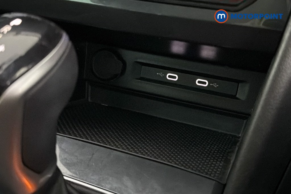 Volkswagen Tiguan Life Automatic Diesel SUV - Stock Number (1632654) - 17th supplementary image