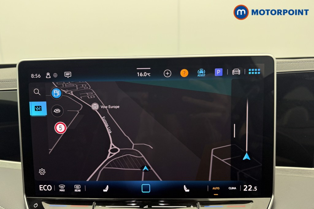 Volkswagen Passat Life Automatic Petrol Plug-In Hybrid Estate - Stock Number (1632860) - 2nd supplementary image