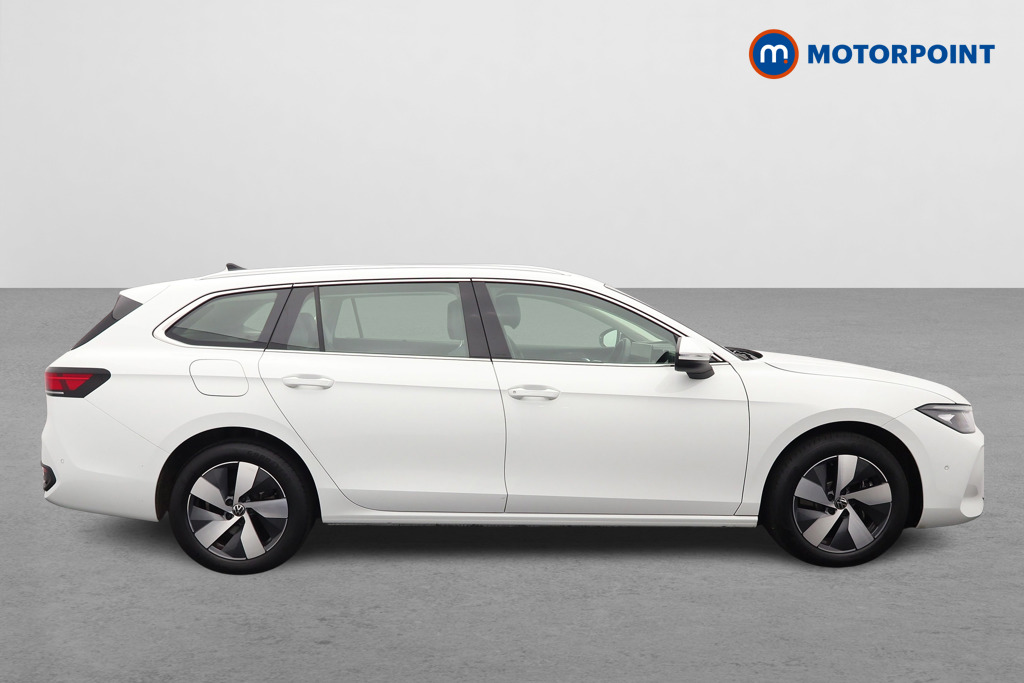 Volkswagen Passat Life Automatic Petrol Plug-In Hybrid Estate - Stock Number (1632934) - Drivers side
