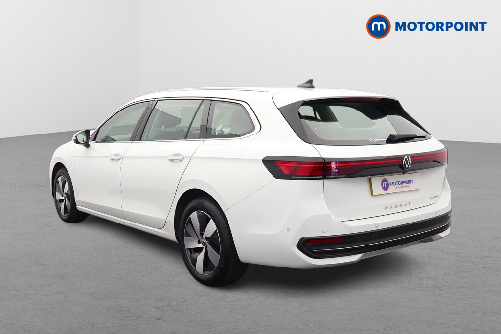 Volkswagen Passat Life Automatic Petrol Plug-In Hybrid Estate - Stock Number (1632934) - Passenger side rear corner