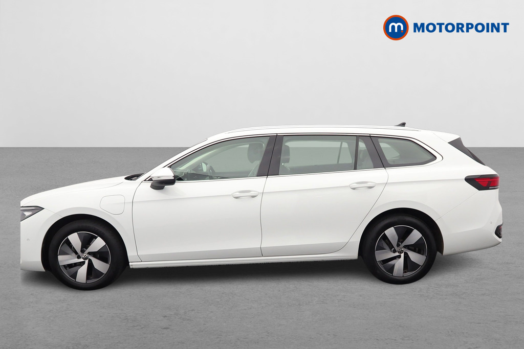 Volkswagen Passat Life Automatic Petrol Plug-In Hybrid Estate - Stock Number (1632934) - Passenger side