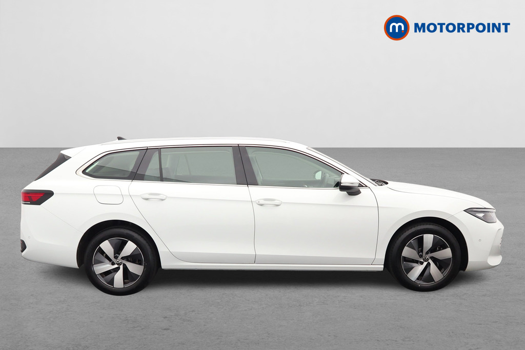 Volkswagen Passat Life Automatic Petrol Plug-In Hybrid Estate - Stock Number (1632943) - Drivers side
