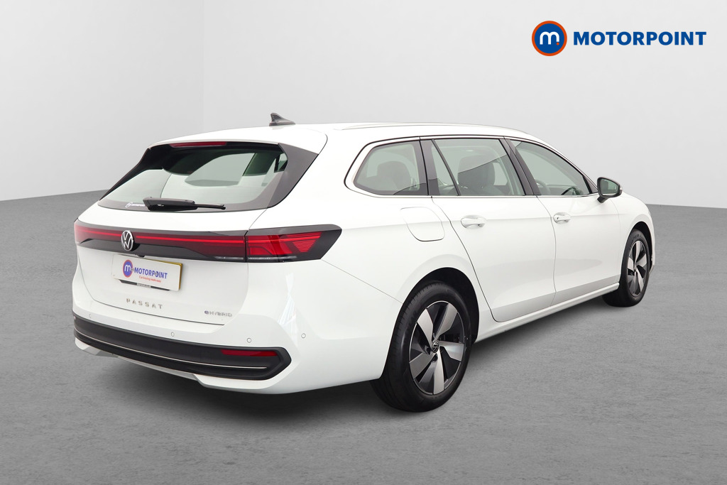 Volkswagen Passat Life Automatic Petrol Plug-In Hybrid Estate - Stock Number (1632943) - Drivers side rear corner