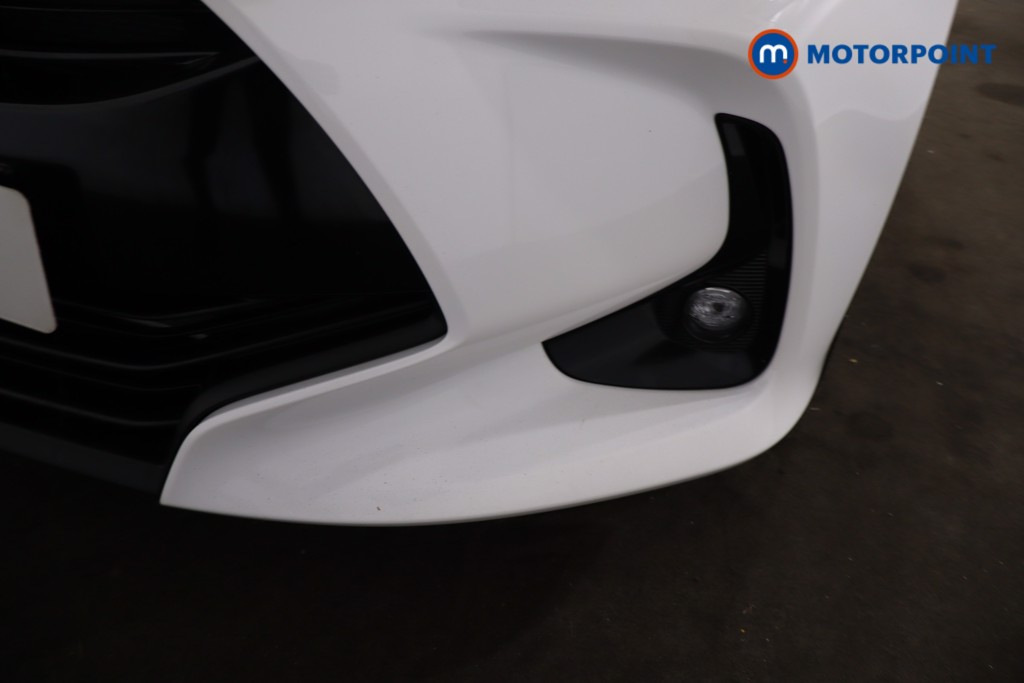 Toyota Yaris Design Automatic Petrol-Electric Hybrid Hatchback - Stock Number (1633043) - 31st supplementary image